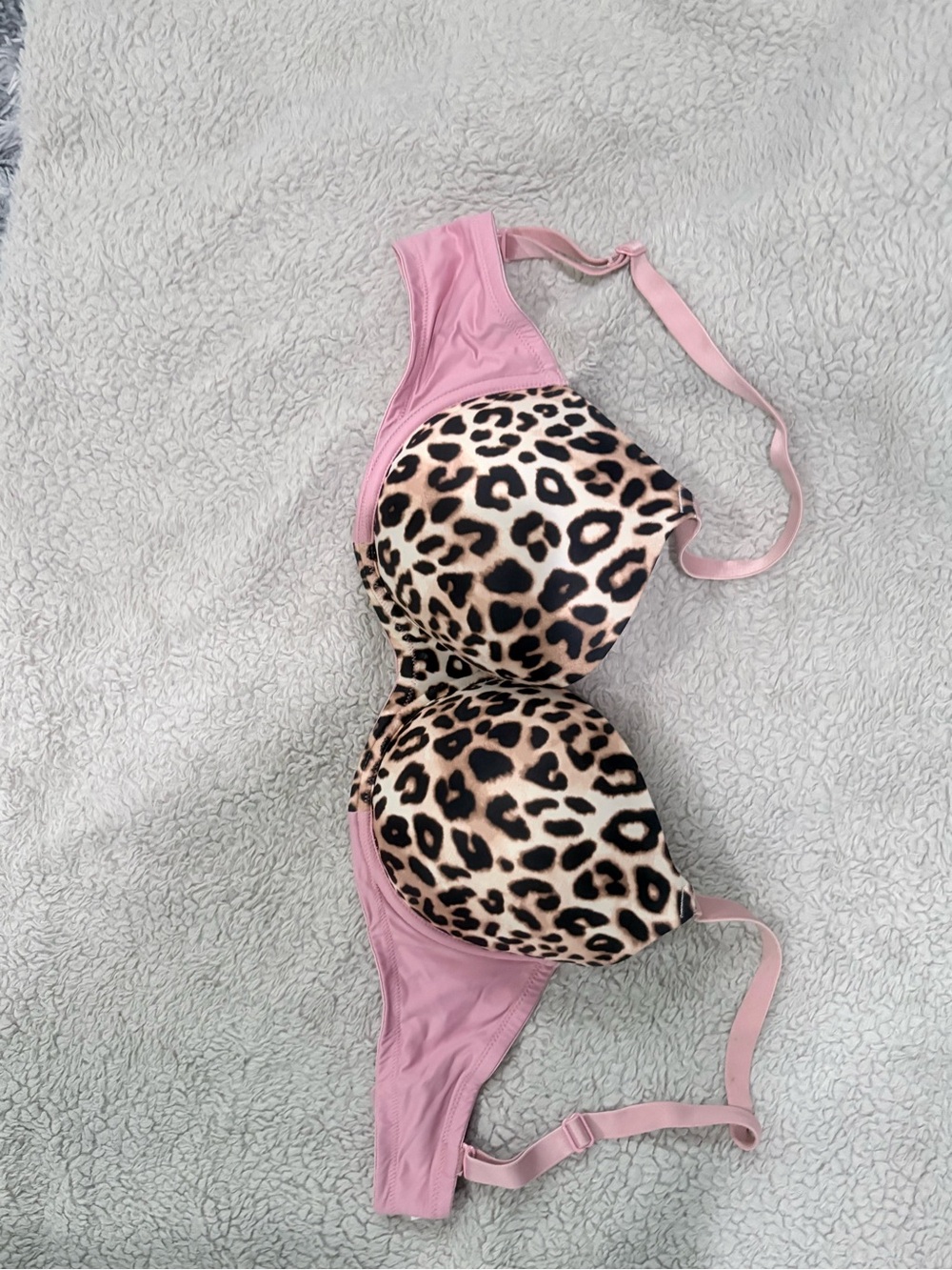 PINK Victoria's Secret Leopard Print Bra with Pink Trim